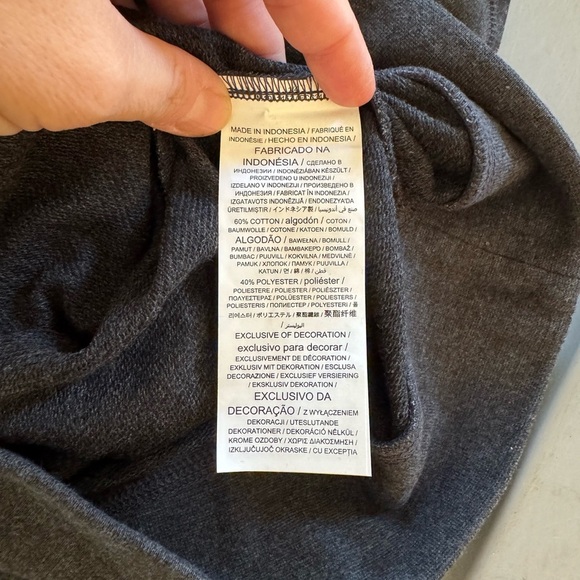 NWT Adult NFL Baltimore Ravens gray pullover crew neck sweatshirt Medium - Picture 6 of 6